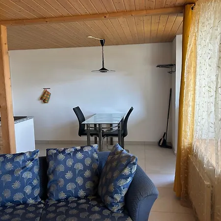 Haus Am Ii * Därligen