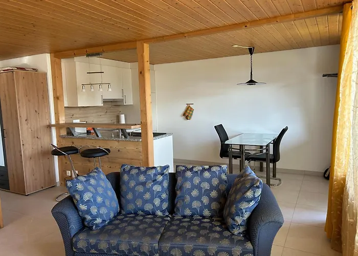 Haus Am Ii * Därligen